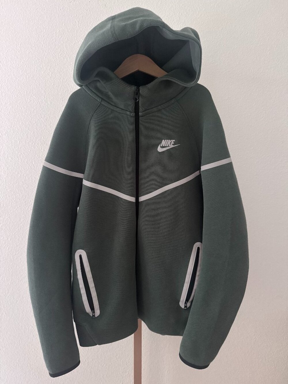 Nike Tech Fleece Full Zip Hoodie Kids Large Reflective Multi